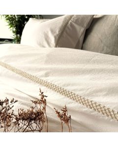 Town & Country OAKLAND dekbedovertrekset - White & Offwhite - met SIERSTIKSEL